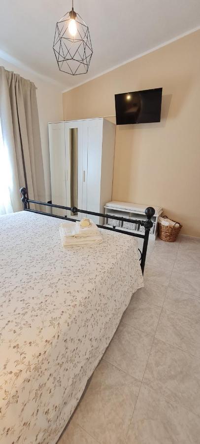 House Castiadas Tra Mare E Montagna Zewnętrze zdjęcie