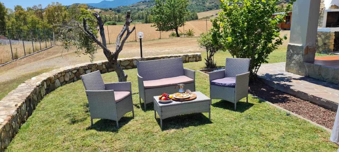 House Castiadas Tra Mare E Montagna Zewnętrze zdjęcie