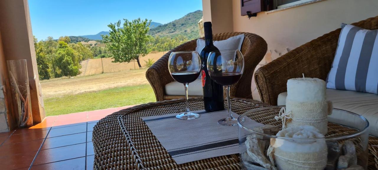 House Castiadas Tra Mare E Montagna Zewnętrze zdjęcie